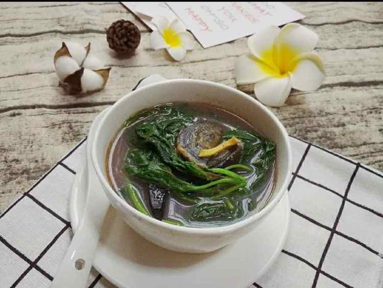 苋菜皮蛋汤步骤8