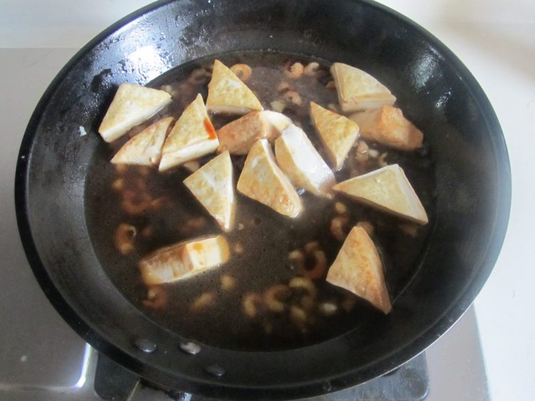 蚝油豆腐步骤7