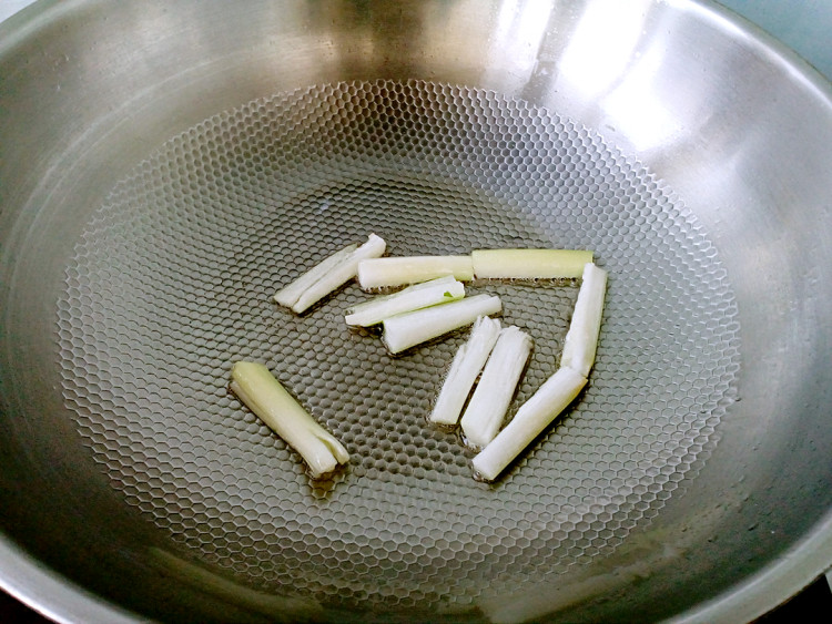 肉丝豆皮青菜汤步骤7