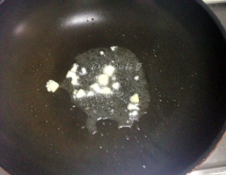 西兰花木耳步骤3
