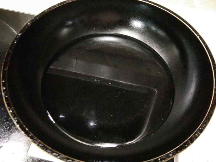 调汁煮豌豆步骤3