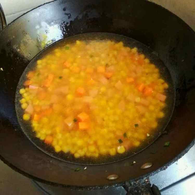 香肠玉米蔬菜丁步骤5