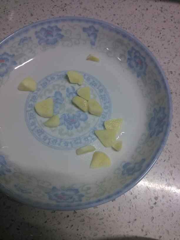 芹菜豆腐干步骤3