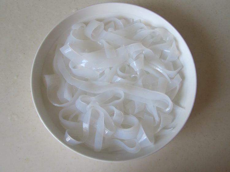 香菜皮蛋拌凉粉步骤3