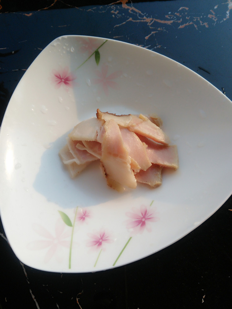 腊肉烧冬瓜步骤2