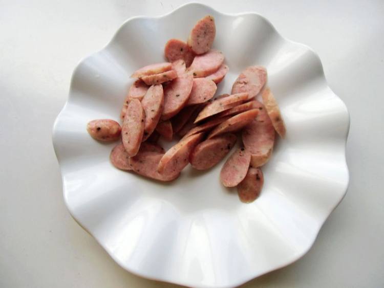 豇豆炒香肠步骤3