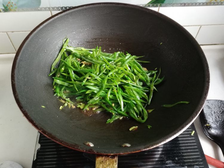 清炒扁豆丝步骤4