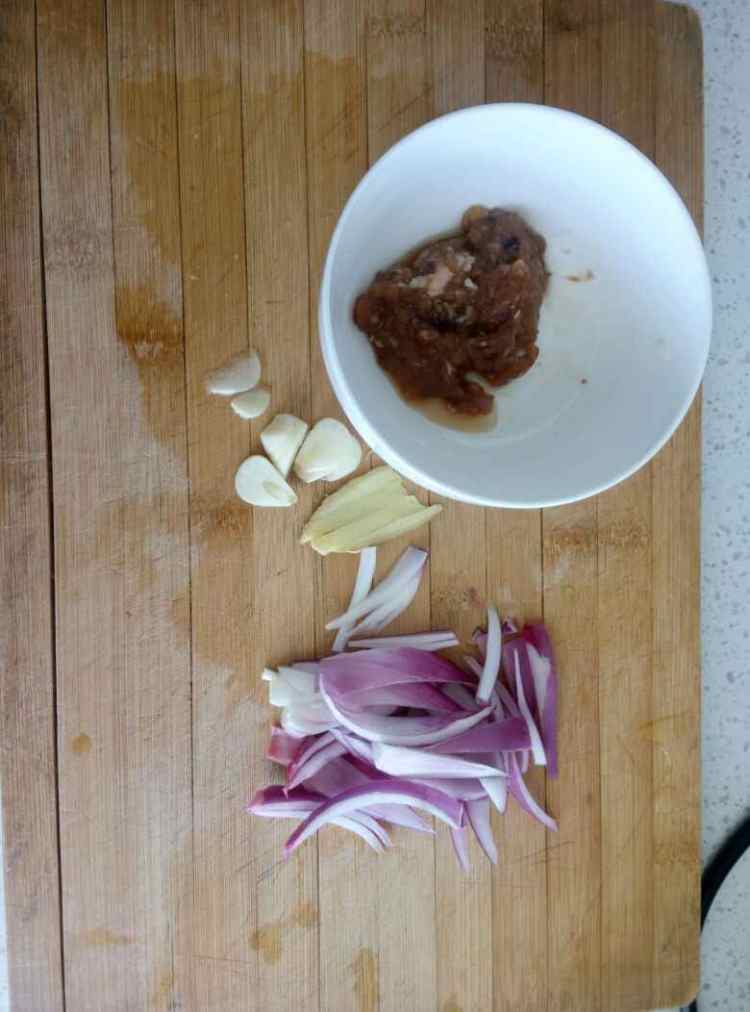 肉沫苦瓜炒步骤3