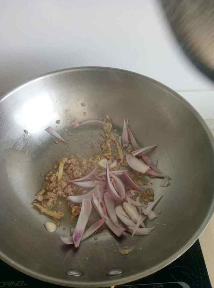 肉沫苦瓜炒步骤5
