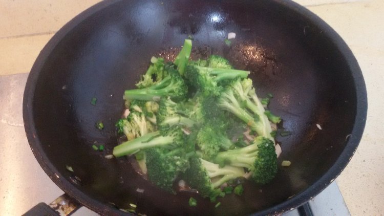 豉香花椰菜步骤7