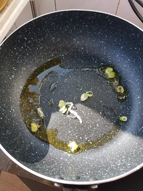 咖喱鸡肉饭步骤3