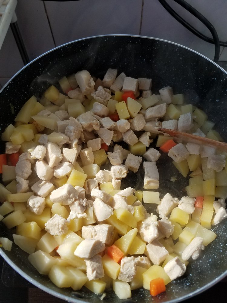 咖喱鸡肉饭步骤6