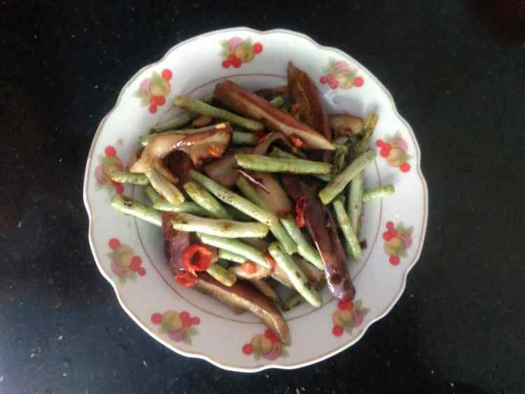 豆角烧茄子步骤9