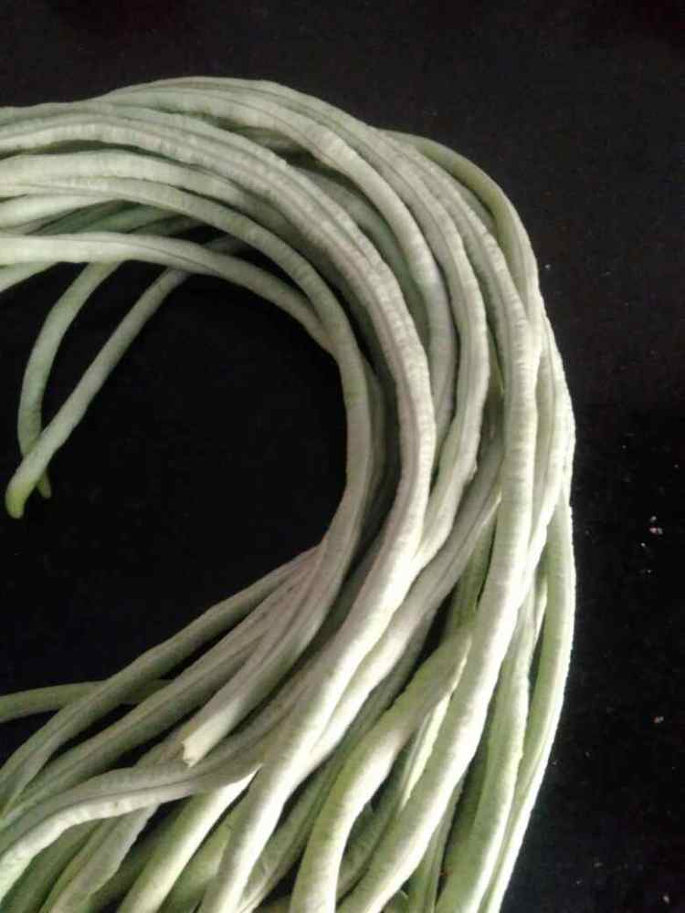 豆角烧茄子步骤1
