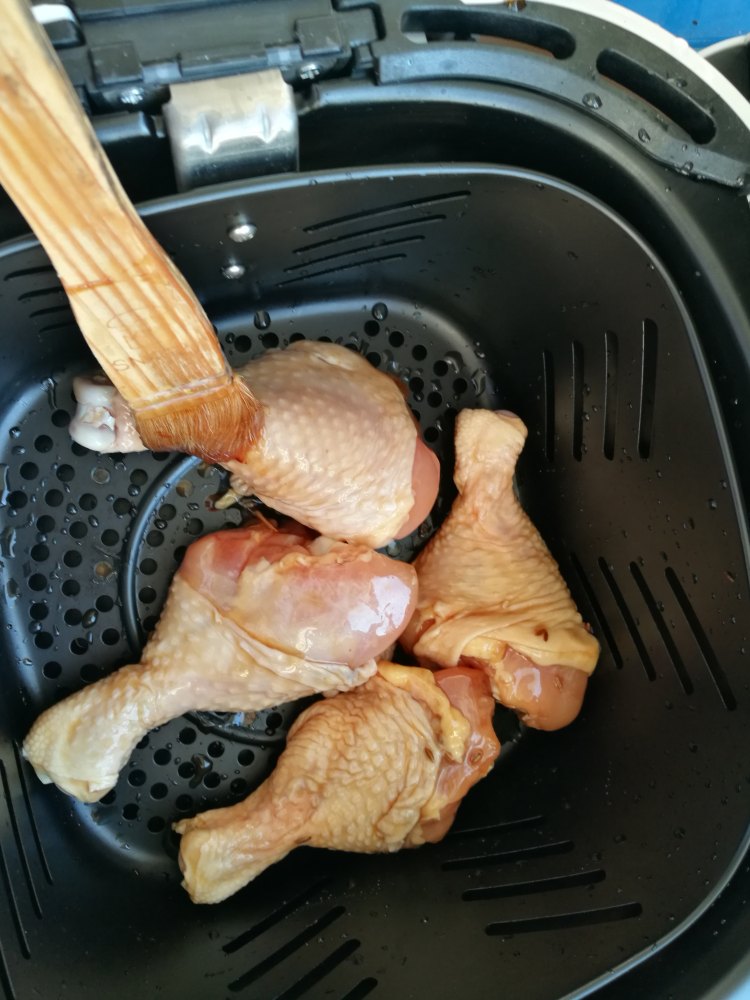 健康少油炸鸡腿步骤4
