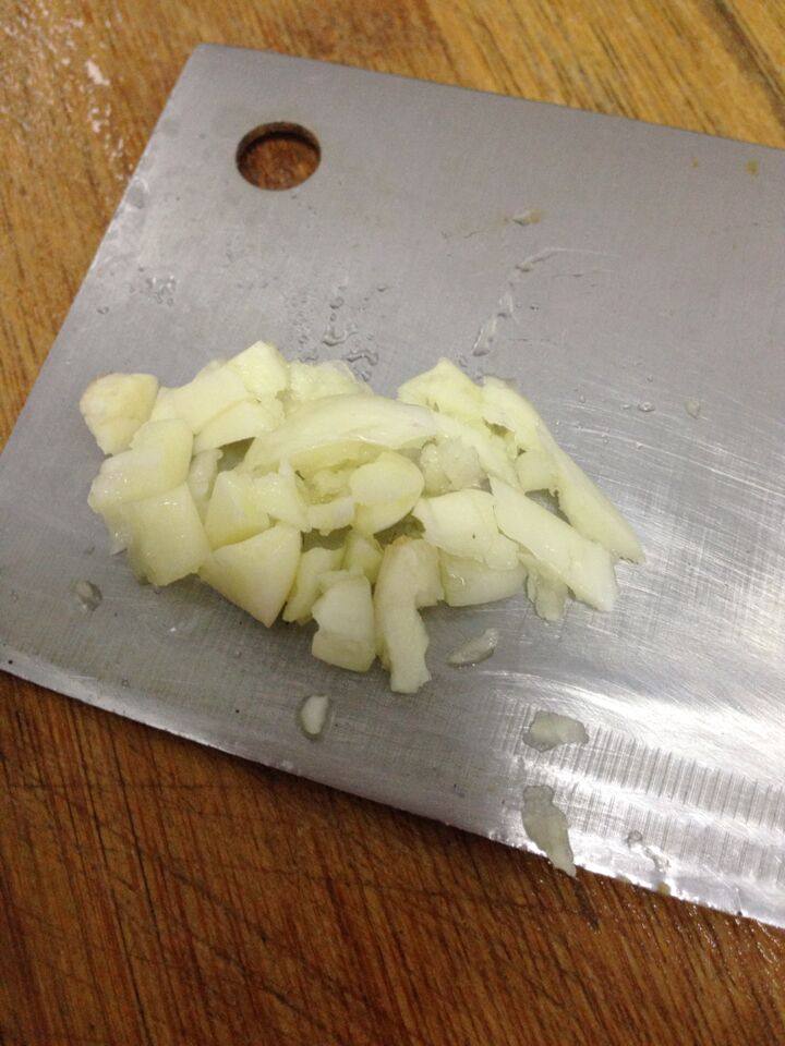 炒白苋菜步骤2