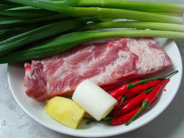 回锅肉步骤1