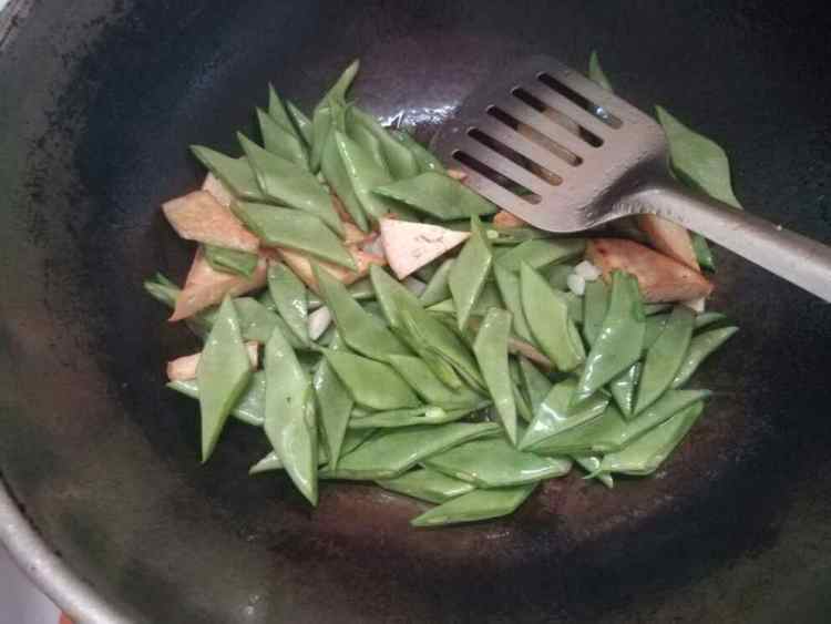 云豆红萝卜豆腐块步骤4