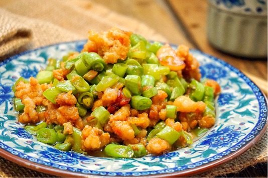 肉末炒菜豆步骤7