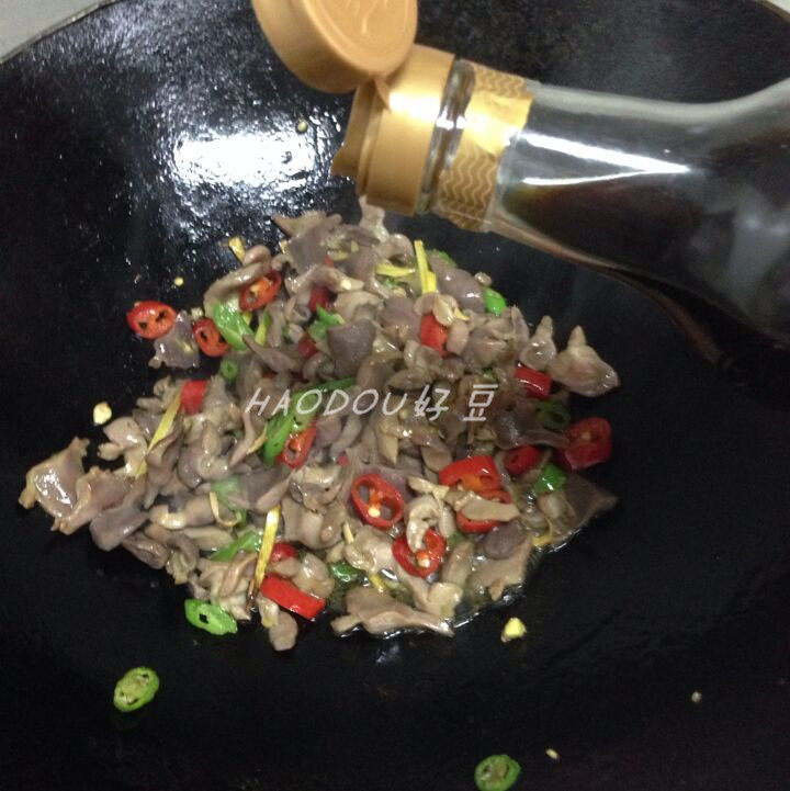 炒鸡胗步骤7