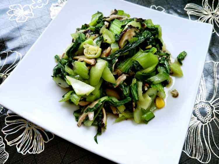 清淡香菇油菜步骤7