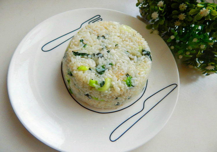 青菜炒米饭步骤9