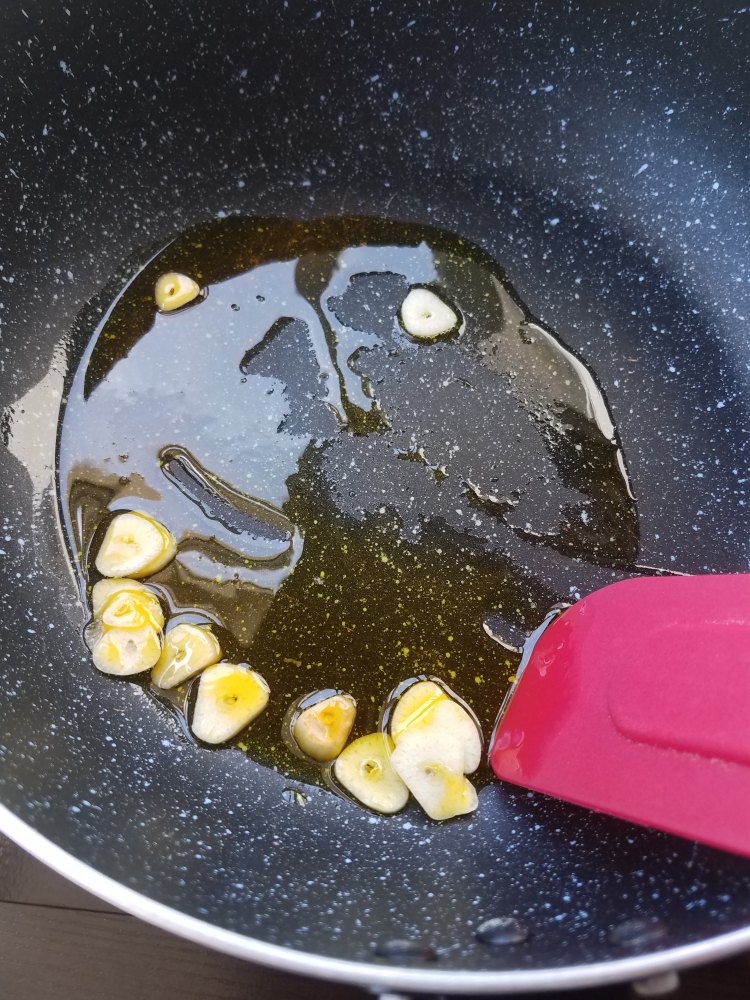 清炒羊脸肉步骤5