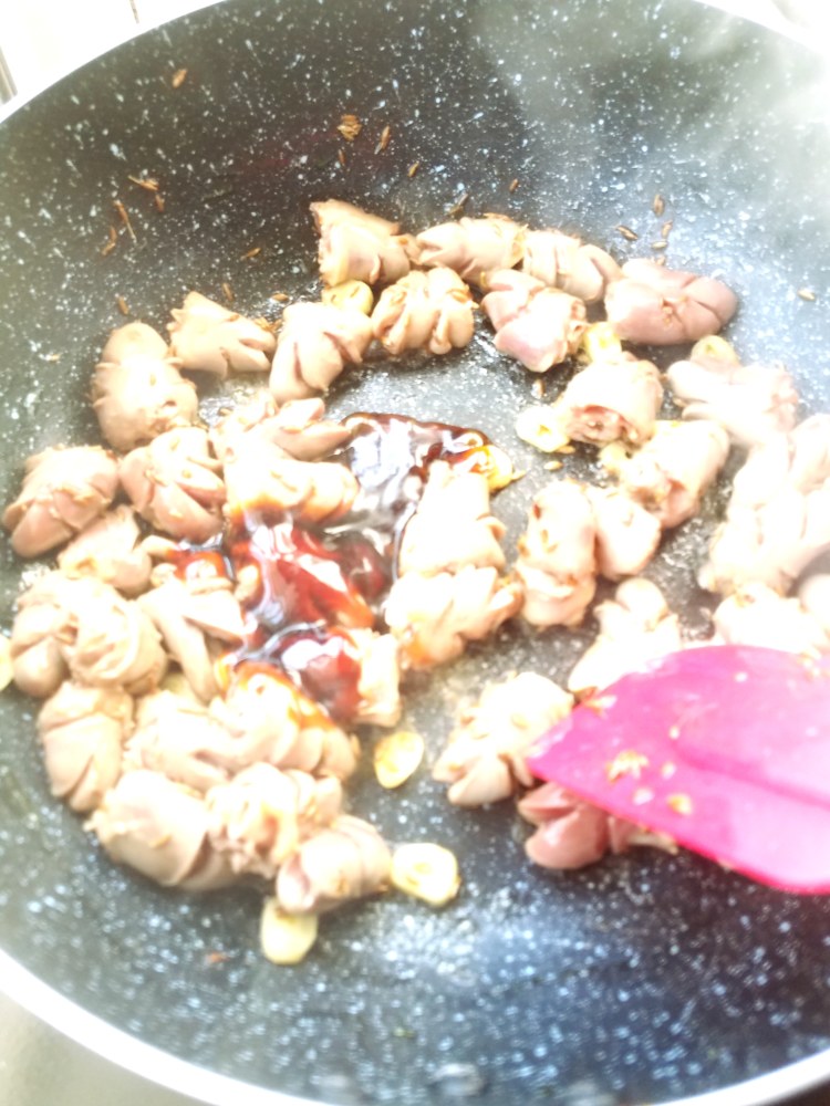蒜香孜然鸡心步骤9