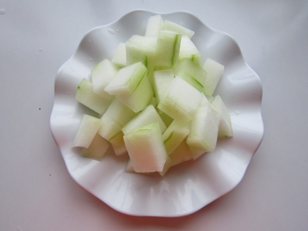 冬瓜烧豆腐步骤2