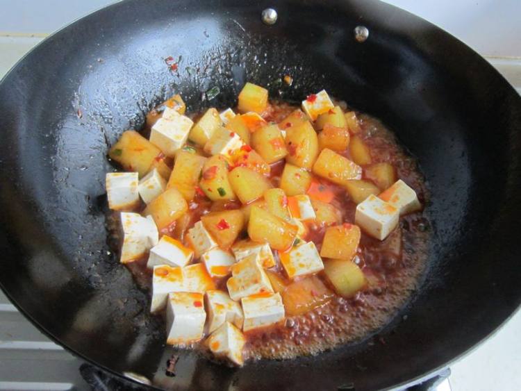 冬瓜烧豆腐步骤8