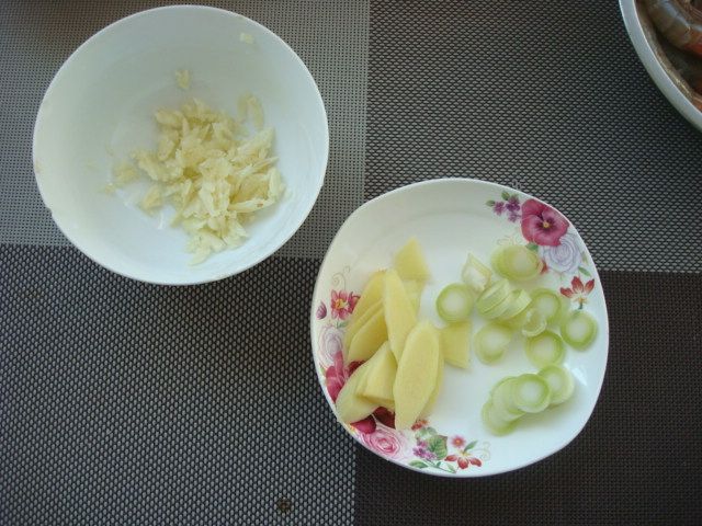 白灼虾步骤2