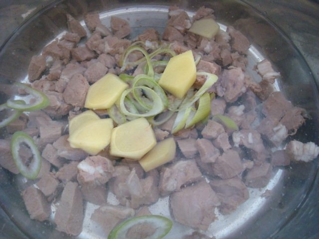 羊肉粉丝汤步骤5