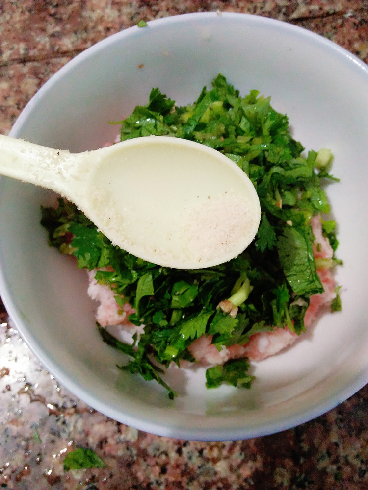 豆芽丸子汤步骤4
