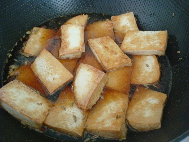 孜然卤豆腐步骤5