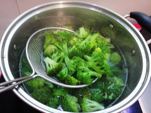 豉油西兰花步骤4