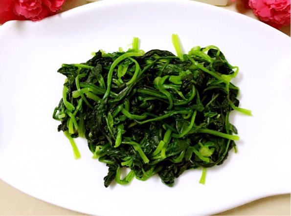 凉拌菠菜步骤4
