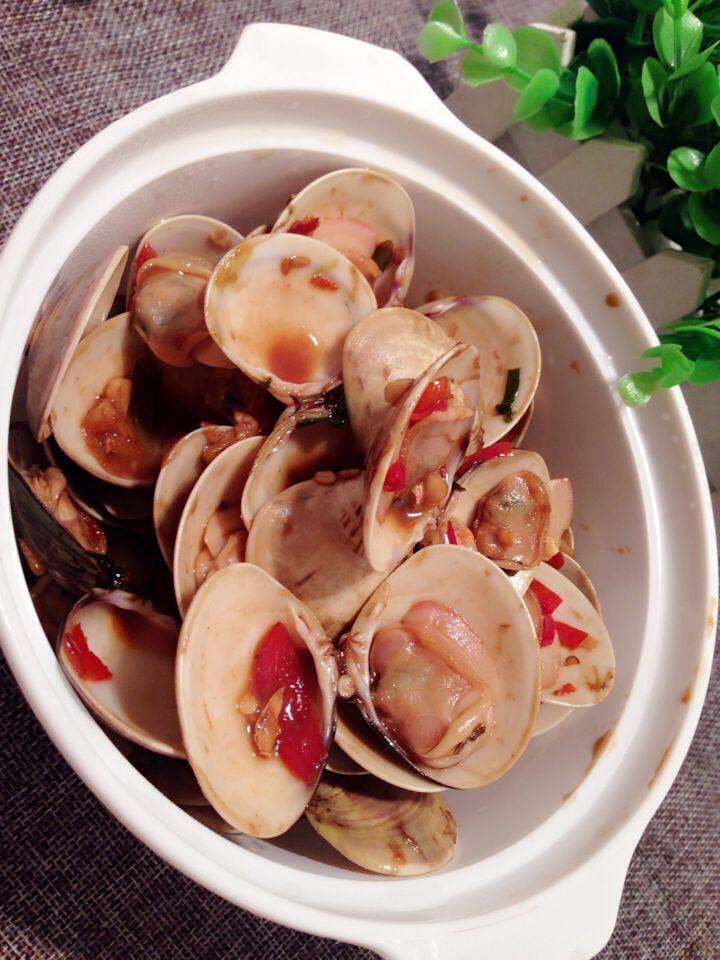 炒蛤蜊步骤8