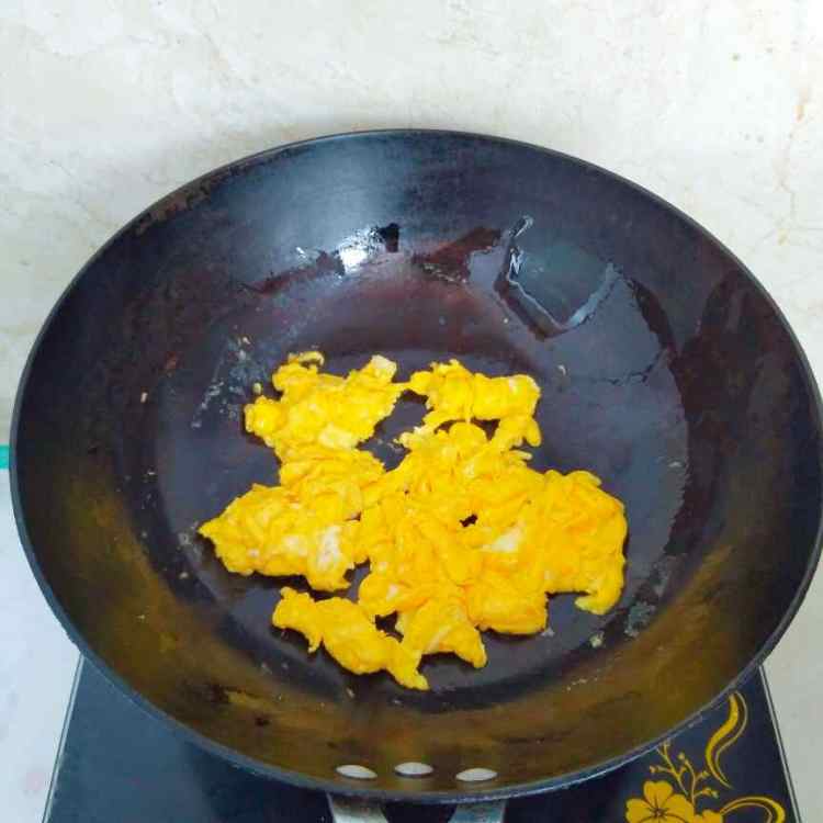 鲜虾玉米蛋炒饭步骤5
