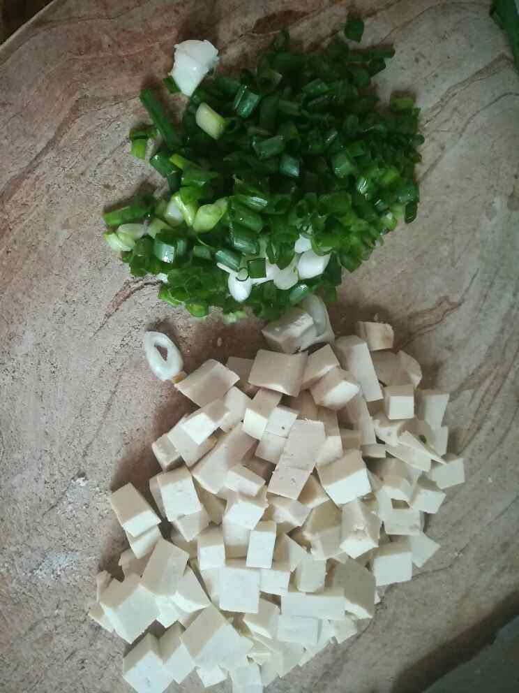 豆腐块胡辣汤步骤2