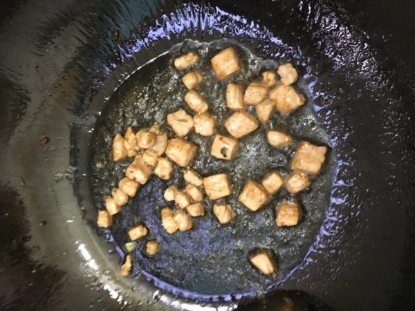 豌豆小炒步骤5