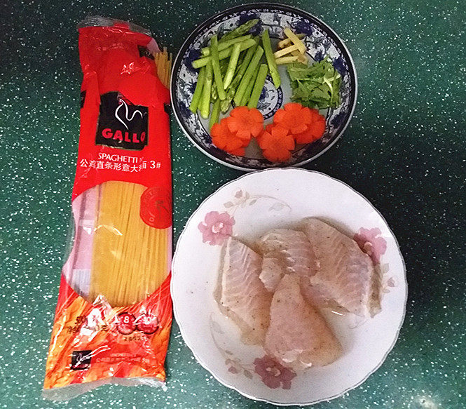 巴沙鱼柳意大利面 #此步骤1