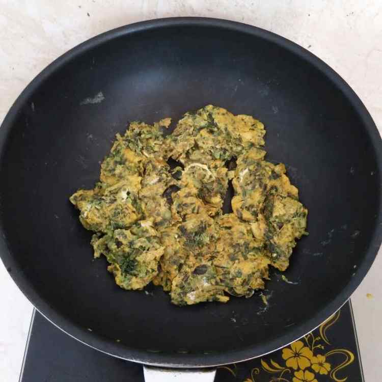 香椿芽炒鸡蛋步骤9