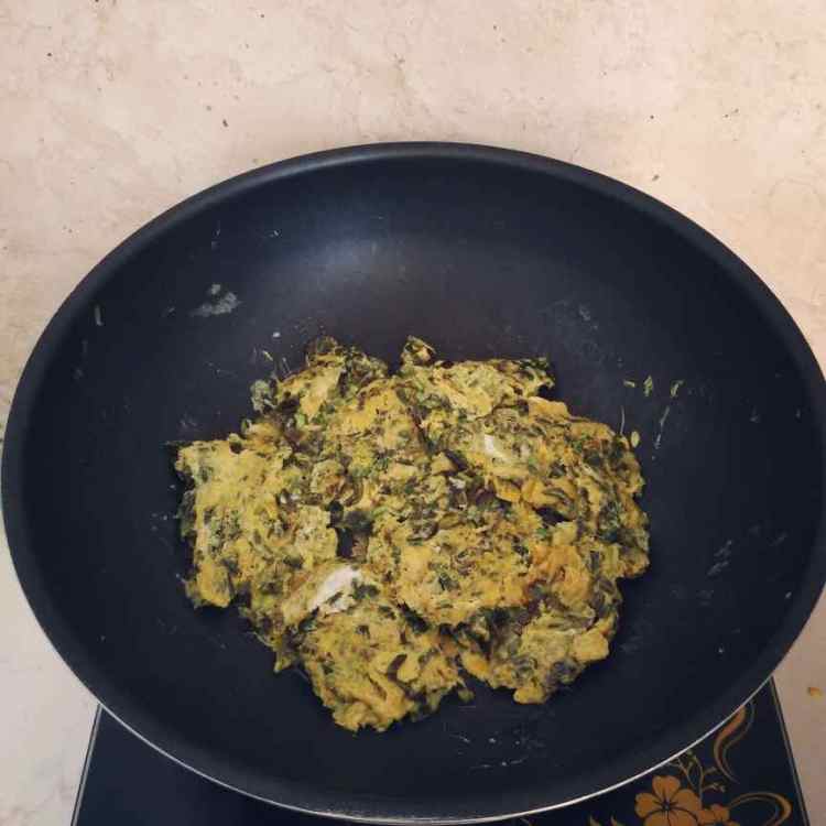 香椿芽炒鸡蛋步骤8