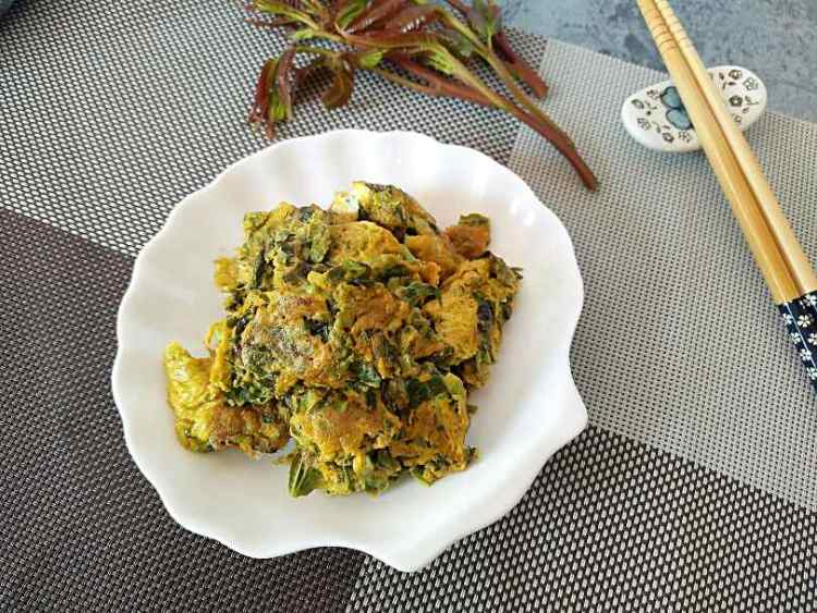 香椿芽炒鸡蛋步骤10
