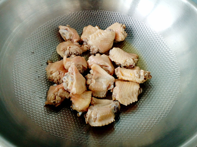 干锅香辣鸡翅步骤5
