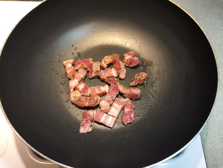 咸猪肉炒鲜蔬步骤5