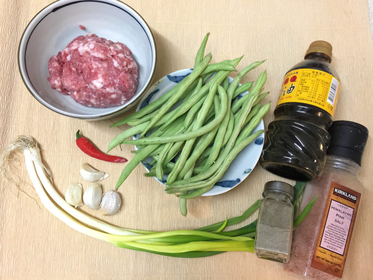 脆炒四季豆肉末步骤1
