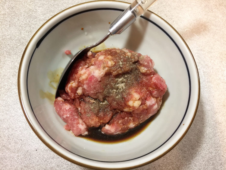 脆炒四季豆肉末步骤2