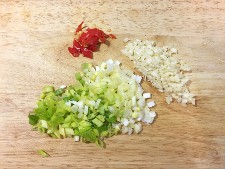 脆炒四季豆肉末步骤5