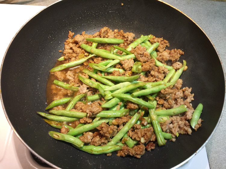 脆炒四季豆肉末步骤12